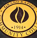 Grand Rapids Community College校徽