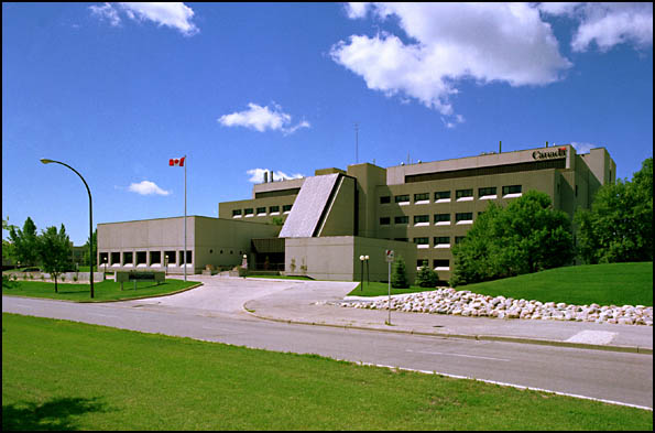 温尼伯格大学 the university of winnipeg