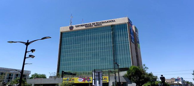 瓜达拉哈拉大学